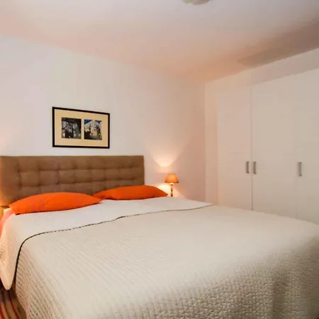 5 Apartmán